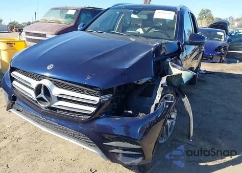 2017 Mercedes-Benz Glc 300 from USA, damaged, VIN WDC0G4JB9HV012496